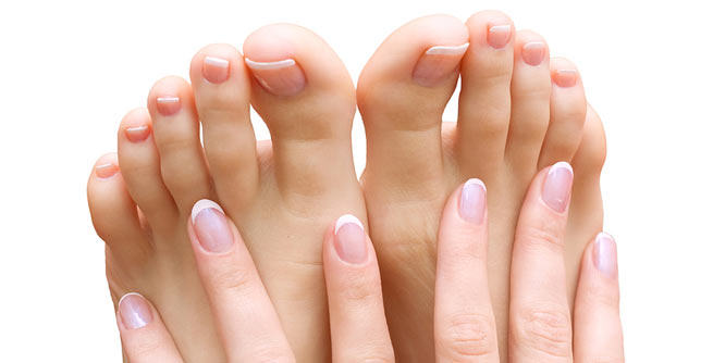 Homemade Hand and Feet Whitening Cream