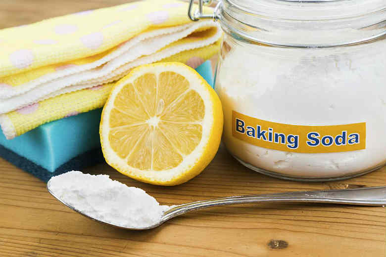 Baking Soda Clarifying Shampoo With Acid Rinse
